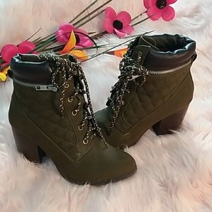Olive -Green Combat Boots